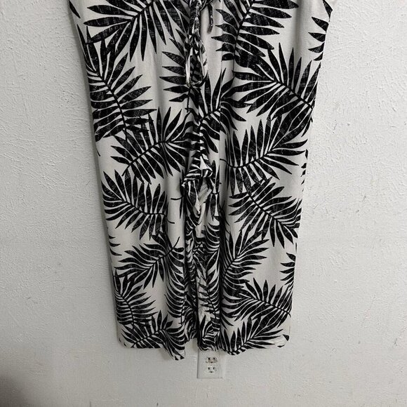 C&C California Black Palm Print Tropical Jumpsuit Wide Leg Size LARGE Sleeveless - Picture 4 of 14